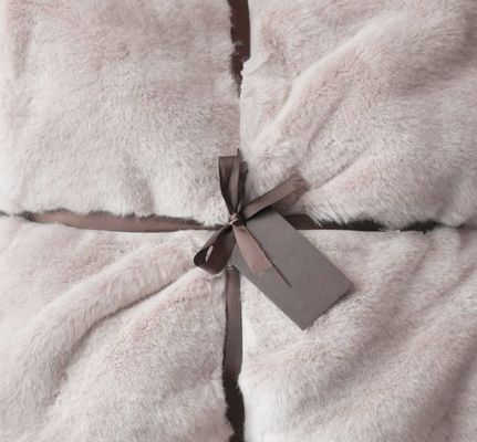 Disposable Popular High Quality Ivory Faux Fur Mink Throw Thick Baby Blanket